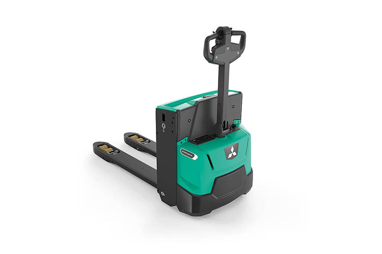 1,6 – 2,0 toneladas</br> 24 voltios</br> Potencia AC